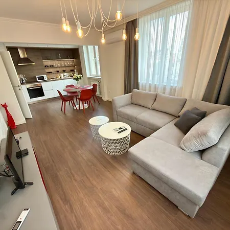 Location ! Garden View - In The Heart Of The Sights And Attractions Of ! * Sofia