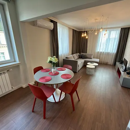 Location ! Garden View - In The Heart Of The Sights And Attractions Of ! * Sofia